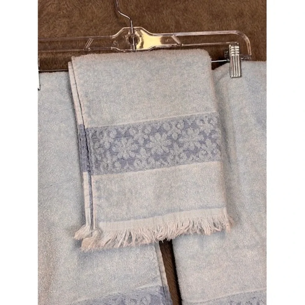 Vintage JCPenney Light Blue Floral Damask Fringed Towel Set 2 Bath 1 Hand Towel